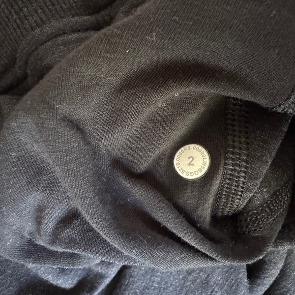 Lululemon Joggers - Women's Size 2 - Picture 2 of 4